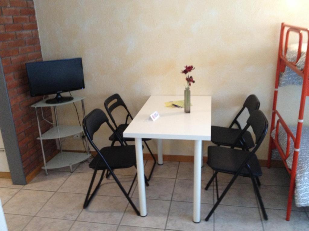 Residence Tell Chiasso Chambre photo